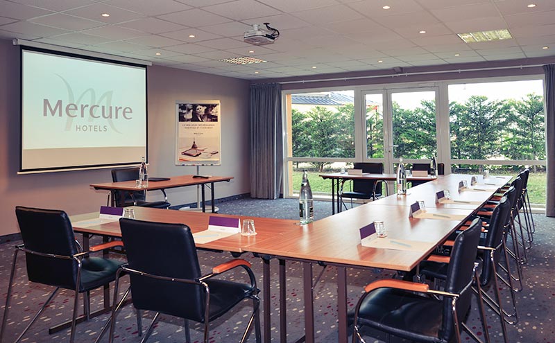 Séminaire - Hotel Mercure Lyon Est à Chaponnay