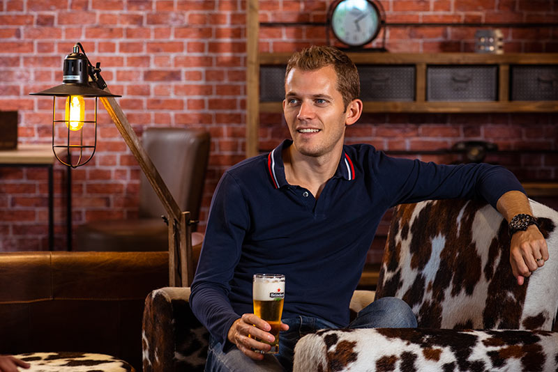 Attic Bar - Hotel Mercure Lyon Est à Chaponnay